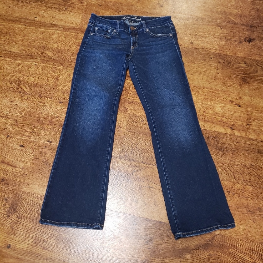 AEO Favorite Boyfriend Jeans Size 8 Short